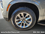 New 2025 CHEVROLET SUBURBAN PREMIER in ORANGE PARK, FLORIDA (Photo 13)