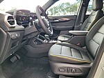 New 2026 CHEVROLET TRAILBLAZER ACTIV in ORANGE PARK, FLORIDA (Photo 10)