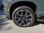 New 2026 CHEVROLET SUBURBAN RST in ORANGE PARK, FLORIDA (Photo 13)