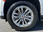 Used 2024 GMC YUKON SLT in ATLANTIC BEACH, FLORIDA (Photo 12)