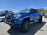 Used 2018 TOYOTA TACOMA SR5 in ATLANTIC BEACH, FLORIDA (Photo 2)