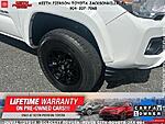 Used 2022 TOYOTA TACOMA SR5 DOUBLE CAB 5' BED V6 AT (NATL) in JACKSONVILLE, FLORIDA (Photo 19)