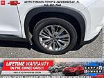 Used 2024 TOYOTA GRAND HIGHLANDER XLE AWD (NATL) in JACKSONVILLE, FLORIDA (Photo 19)