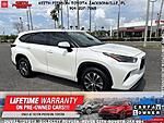 Used 2021 TOYOTA HIGHLANDER XLE AWD (NATL) in JACKSONVILLE, FLORIDA (Photo 10)