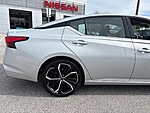Used 2024 NISSAN ALTIMA 2.5 SR SEDAN in JACKSONVILLE, FLORIDA (Photo 6)