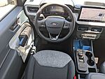 New 2025 FORD MAVERICK XLT in JACKSONVILLE, FLORIDA (Photo 16)