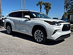 Used 2022 TOYOTA HIGHLANDER LIMITED in JACKSONVILLE, FLORIDA (Photo 2)