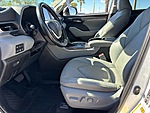Used 2022 TOYOTA HIGHLANDER LIMITED in JACKSONVILLE, FLORIDA (Photo 3)