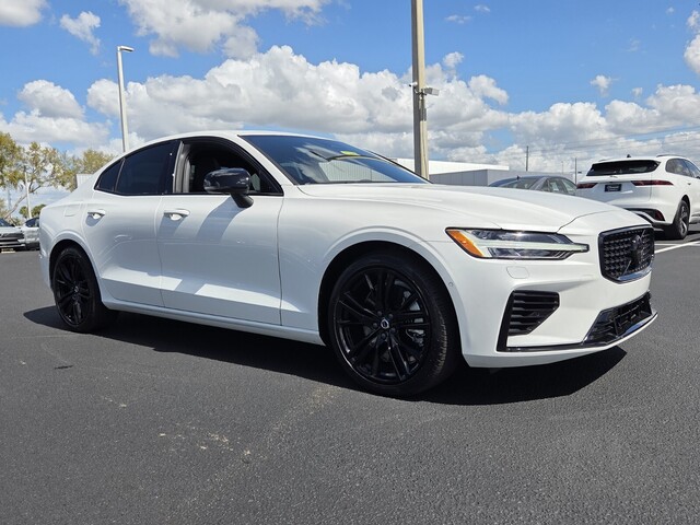 2024 Volvo S60 Recharge T8 Plus Black Edition eAWD