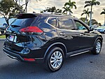 Used 2017 NISSAN ROGUE 2017.5 FWD SV in LAKE WORTH, FLORIDA (Photo 6)