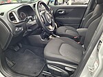 Used 2017 JEEP RENEGADE LATITUDE FWD in LAKE WORTH, FLORIDA (Photo 10)