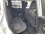 Used 2017 JEEP RENEGADE LATITUDE FWD in LAKE WORTH, FLORIDA (Photo 15)