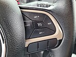 Used 2017 JEEP RENEGADE LATITUDE FWD in LAKE WORTH, FLORIDA (Photo 20)