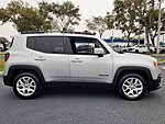 Used 2017 JEEP RENEGADE LATITUDE FWD in LAKE WORTH, FLORIDA (Photo 5)