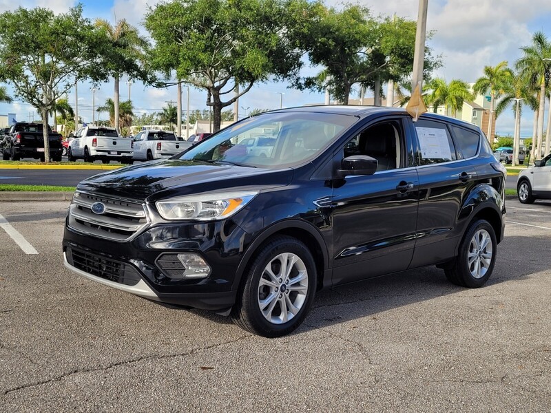 Used 2017 FORD ESCAPE SE FWD in LAKE WORTH, FLORIDA