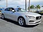 Used 2018 VOLVO S90 T5 FWD MOMENTUM in LAKE WORTH, FLORIDA (Photo 4)