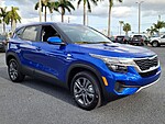 Used 2022 KIA SELTOS LX IVT AWD in LAKE WORTH, FLORIDA (Photo 4)