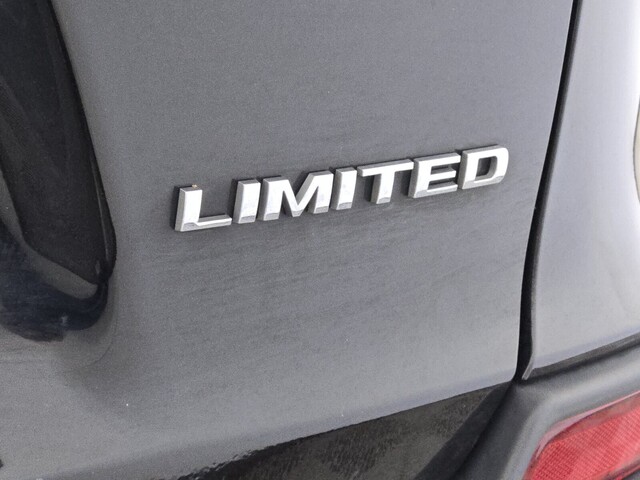 used 2019 Jeep Cherokee car, priced at $12,698