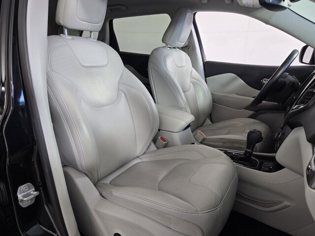 used 2019 Jeep Cherokee car, priced at $12,698