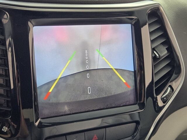 used 2019 Jeep Cherokee car, priced at $12,698