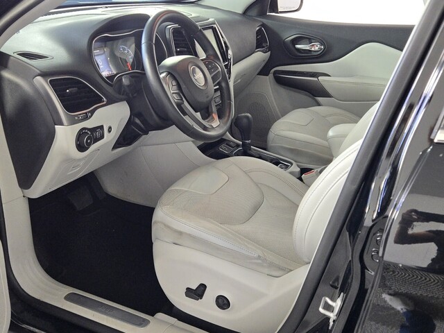 used 2019 Jeep Cherokee car, priced at $12,698