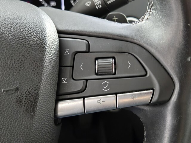 used 2021 Cadillac XT4 car, priced at $21,998