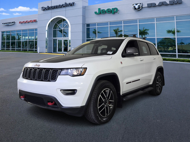 used 2021 Jeep Grand Cherokee car, priced at $15,888