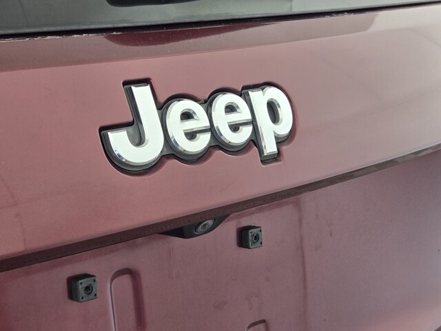 used 2016 Jeep Grand Cherokee car, priced at $16,488