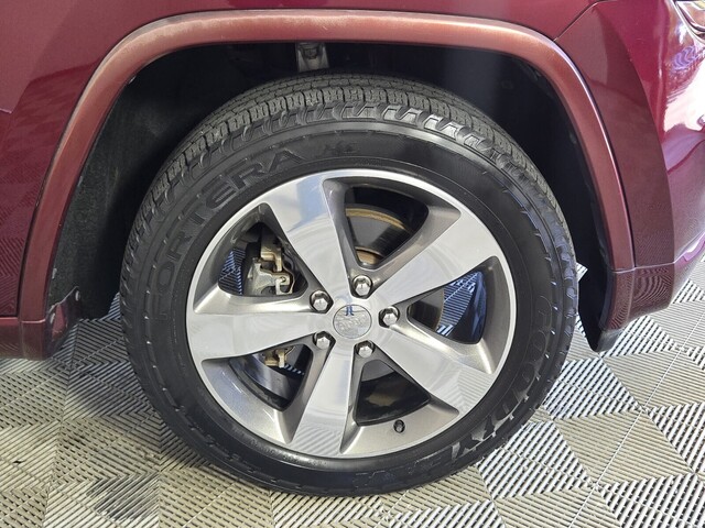 used 2016 Jeep Grand Cherokee car, priced at $16,488