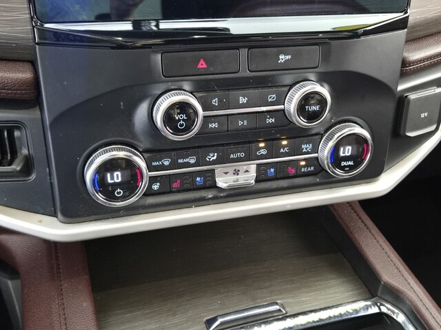 used 2022 Ford Expedition car