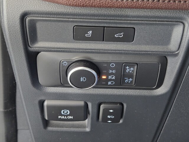 used 2022 Ford Expedition car