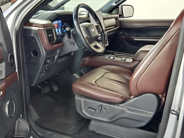 used 2022 Ford Expedition car