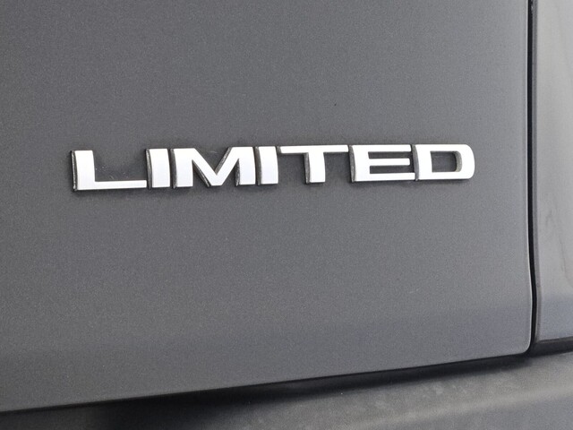 used 2016 Jeep Cherokee car, priced at $11,488