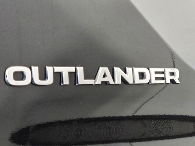 used 2023 Mitsubishi Outlander car