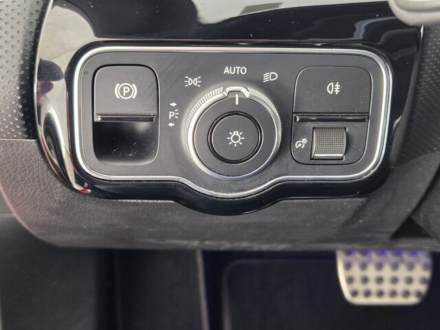 used 2020 Mercedes-Benz CLA car