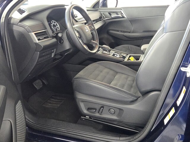 used 2022 Mitsubishi Outlander car