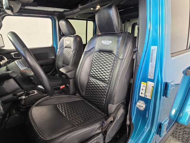 used 2019 Jeep Wrangler Unlimited car, priced at $32,998