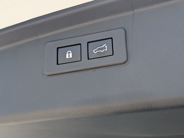 used 2025 Subaru Outback car, priced at $37,538