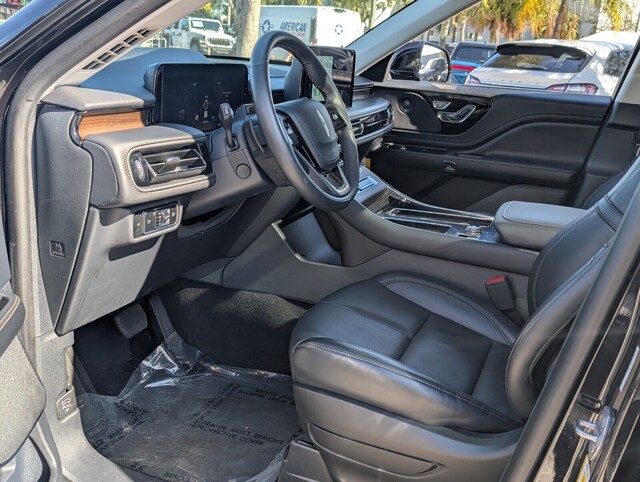 used 2025 Lincoln Aviator car, priced at $64,988