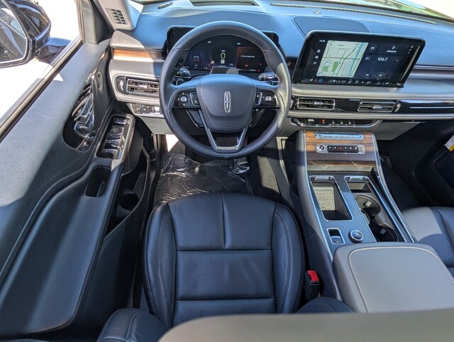 used 2025 Lincoln Aviator car, priced at $64,988