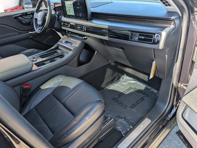 used 2025 Lincoln Aviator car, priced at $64,988