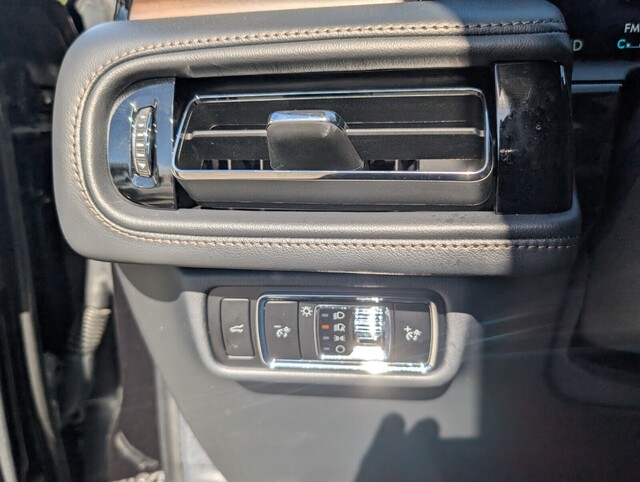 used 2025 Lincoln Aviator car, priced at $64,988