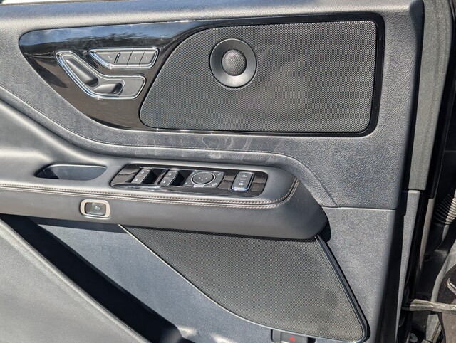 used 2025 Lincoln Aviator car, priced at $64,988