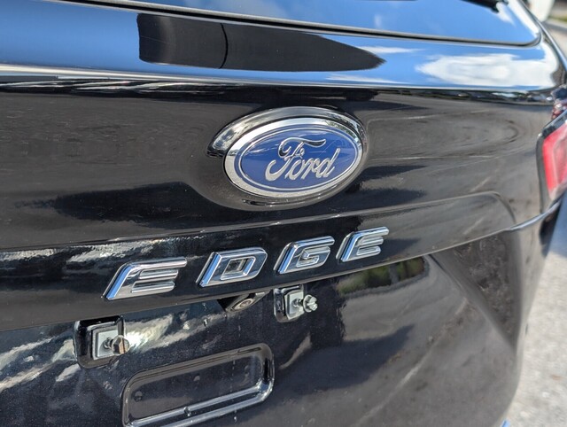 used 2021 Ford Edge car, priced at $20,988