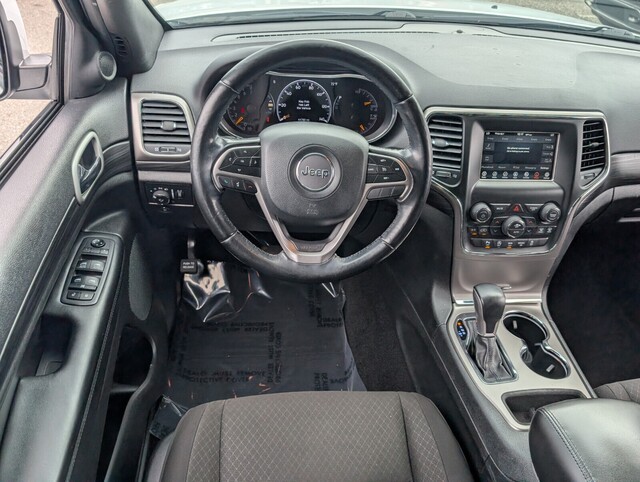 used 2021 Jeep Grand Cherokee car, priced at $20,998