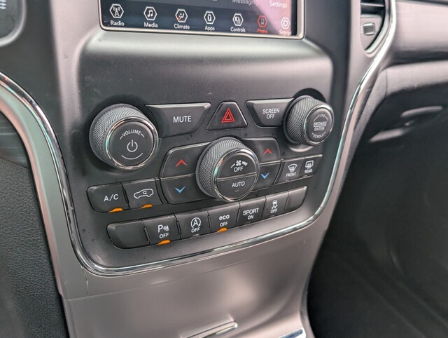 used 2021 Jeep Grand Cherokee car, priced at $20,998