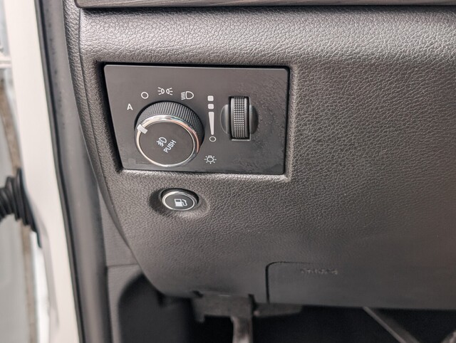 used 2021 Jeep Grand Cherokee car, priced at $20,998