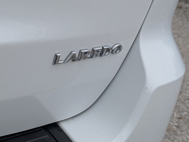 used 2019 Jeep Grand Cherokee car, priced at $15,988