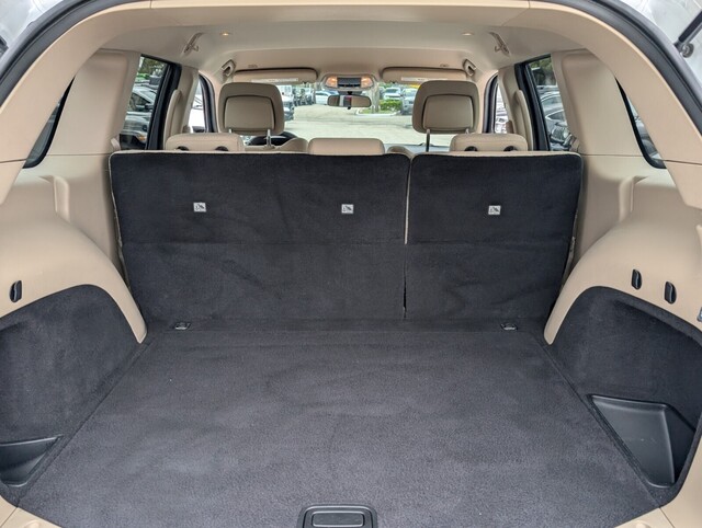 used 2019 Jeep Grand Cherokee car, priced at $15,988