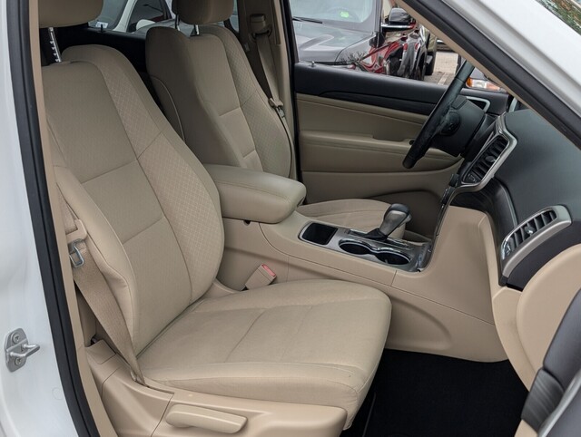 used 2019 Jeep Grand Cherokee car, priced at $15,988